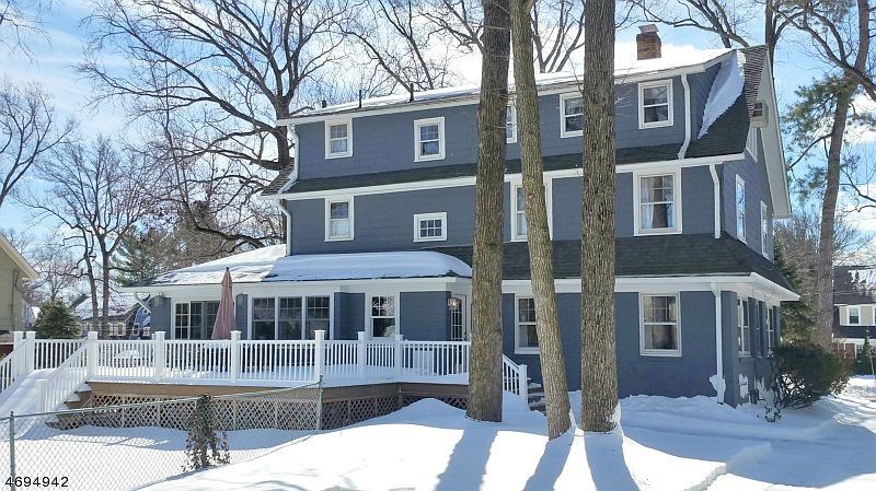 2nd image of 61 Glenwood Rd
