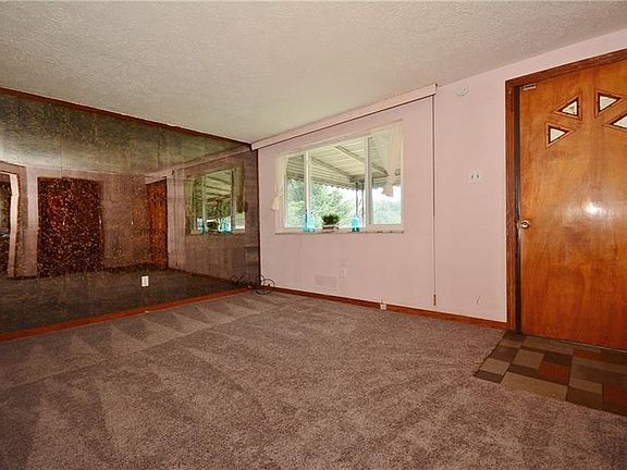 5th image of 955 Edgewood Ave