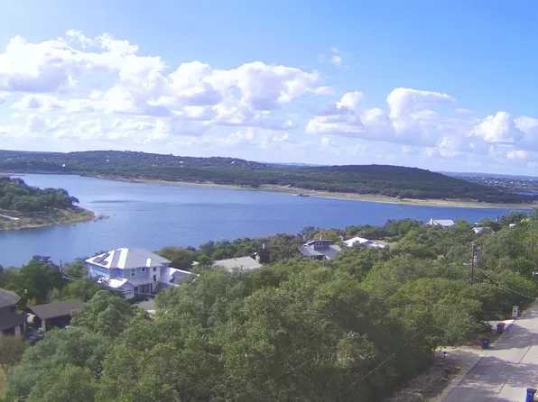 890 Blue Water Dr, Canyon Lake, TX 78133