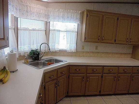 3rd image of 1213 Marbella Ln