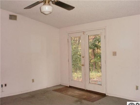 3rd image of 7000 Bluff Wood Cv