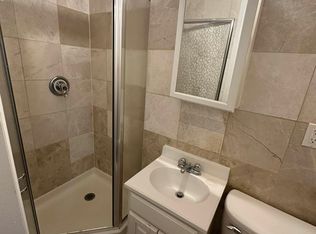 424 E 73rd St #4, New York, NY 10021