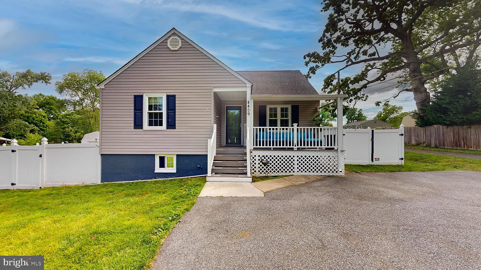 4409 Silver Spring Rd photo 1