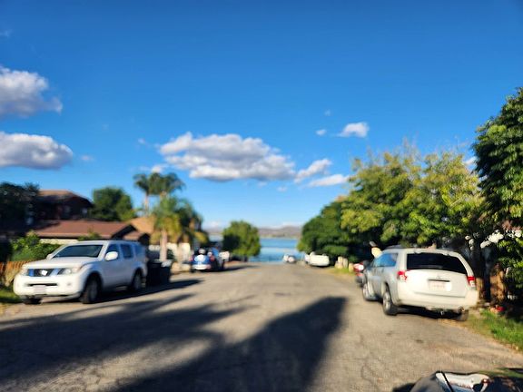 4th image of 32974 Urban Ave