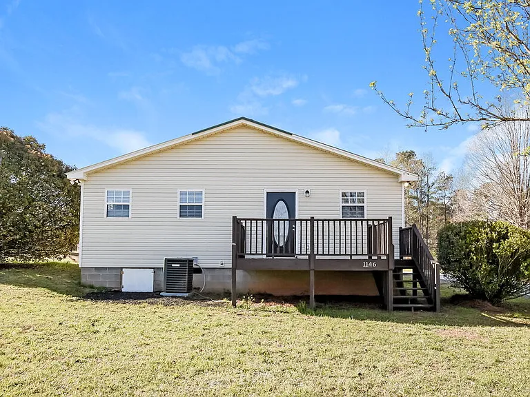 1146 Little Vine Church Rd — Photo 1
