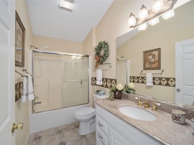 1425 Conchas Dr, The Villages, FL, 32162