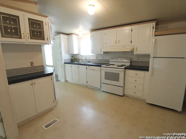 10685 Private Road 37 #D — Photo 6