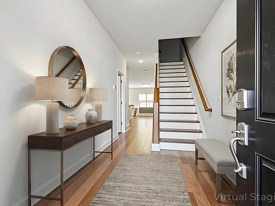 5 Gerhard Pl #5
