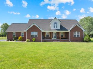 560 Crosswood Ct, Murfreesboro, TN 37127