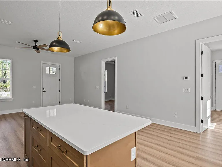 543 Palmetto Bluff Rd — Photo 13