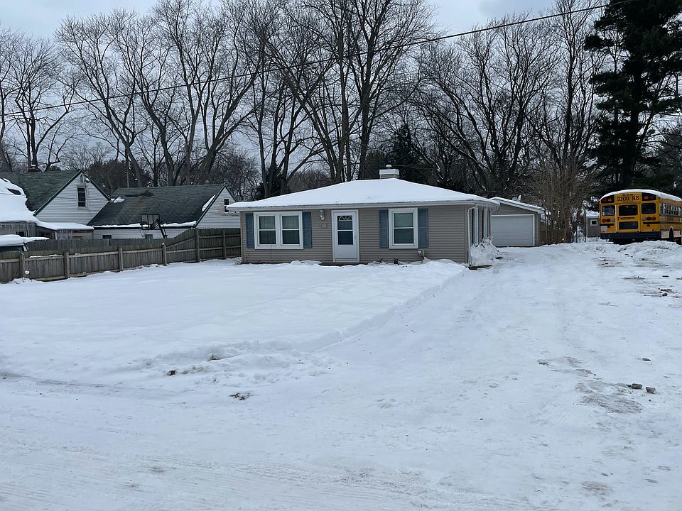 2113 Eckener Dr, Portage, MI 49002 Zillow