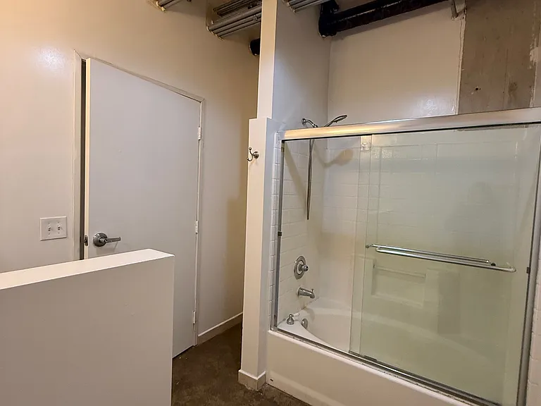 TEXERE PLAZA LOFTS — Photo 14