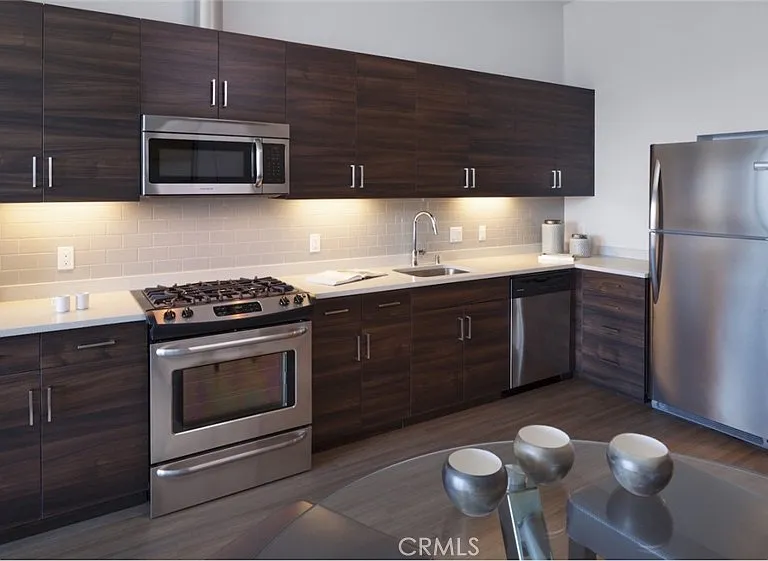 100 Van Ness Ave #2802 — Photo 4