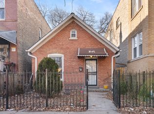 940 N Springfield Ave, Chicago, IL 60651