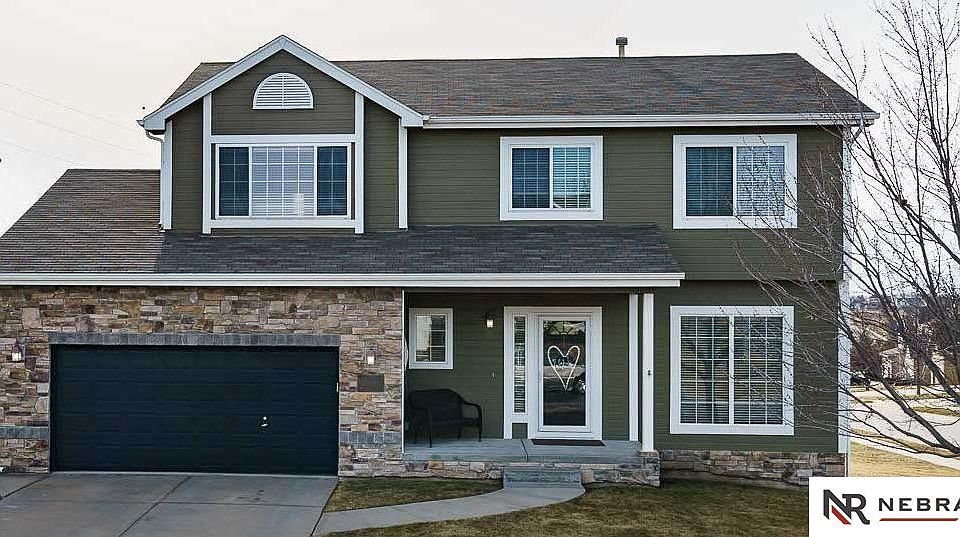 1st image of 5104 S 187th Avenue Cir