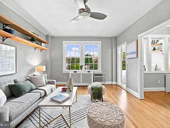 3rd image of 2032 Belmont Rd NW APT 632