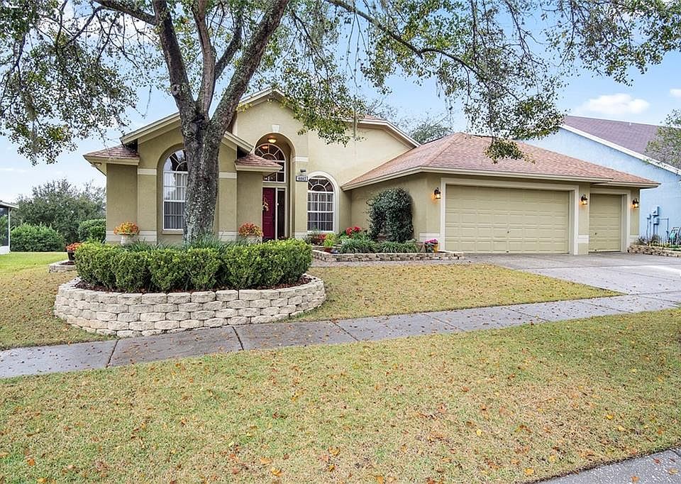 1st image of 4442 Winding River Dr