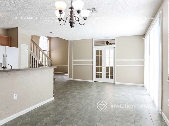 4th image of 1218 Oakwater Dr