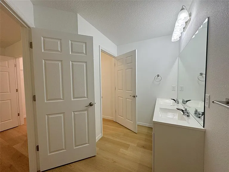 826 Birch Ave — Photo 17