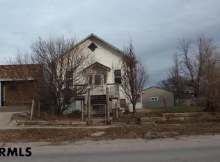 220 S Main St, Gordon, NE 69343