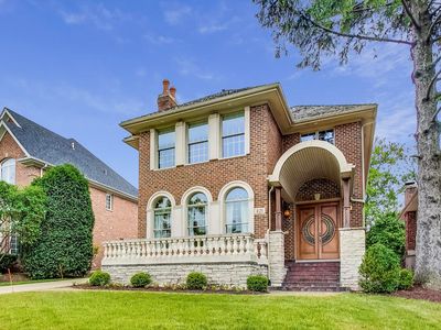 421 Colfax Ave, Clarendon Hills, IL, 60514