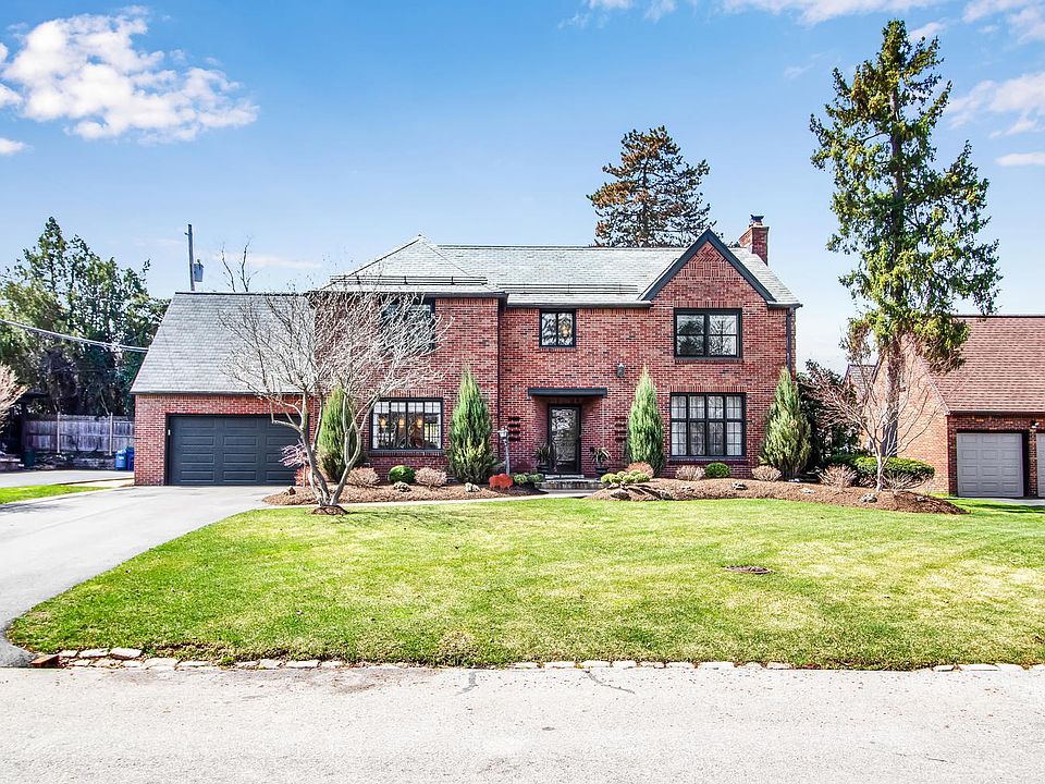 1st image of 37 Eltham Dr