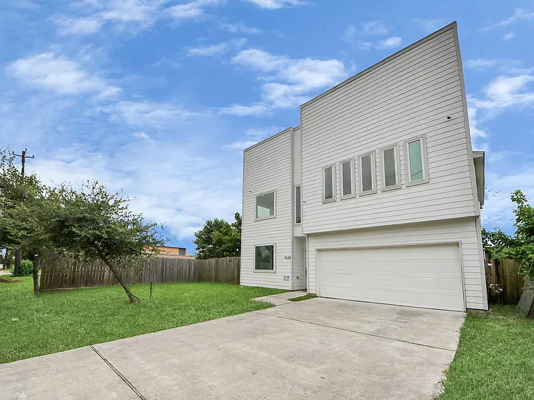4228 Bellfort St — Photo 47