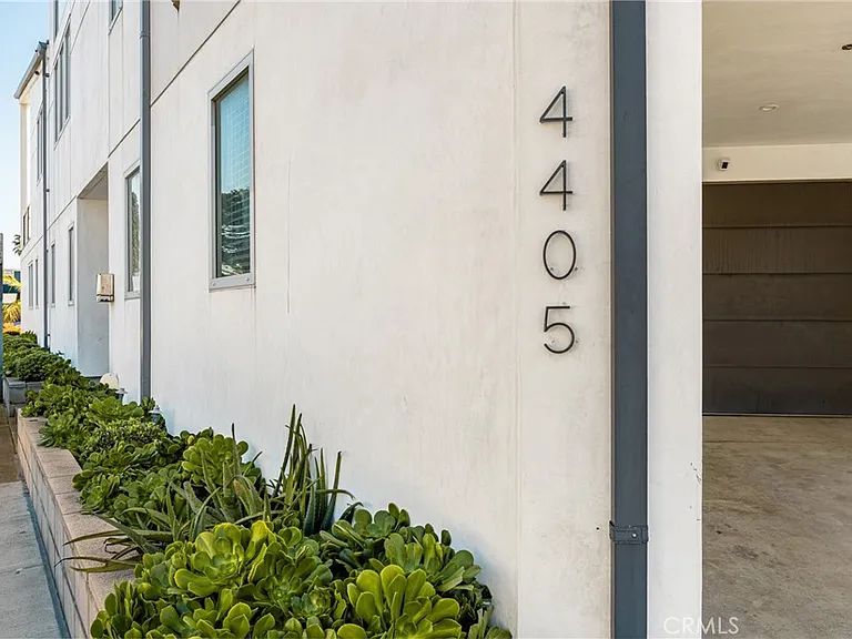 4405 Channel Pl — Photo 55