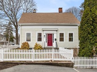 54 Rowland St, Marblehead, MA 01945