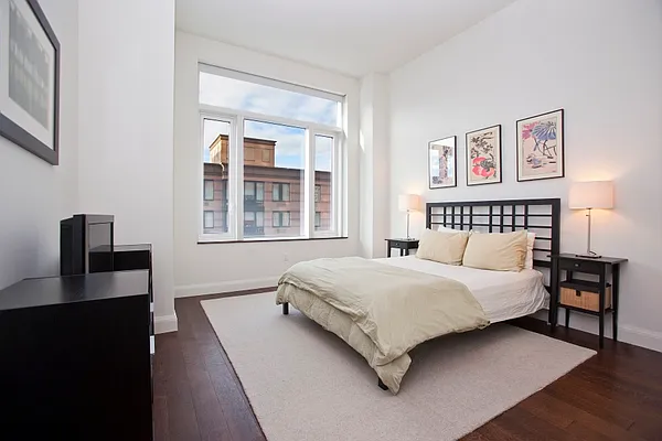 Sold by LG Fairmont Group | media 6