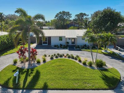 2736 Riverview Dr, Naples, FL, 34112