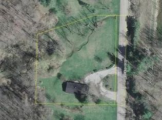 8650 Westfield Rd, Seville, OH 44273