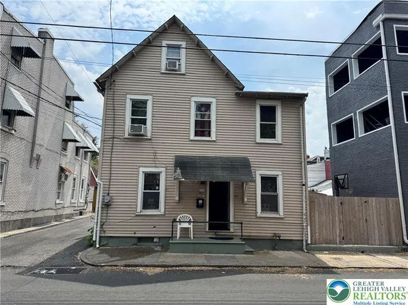 954 W Liberty St, Allentown, PA 18102