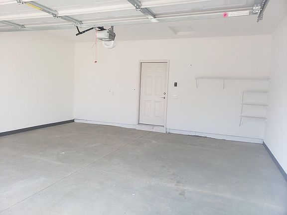 2nd image of 212 Cider Mill Ln