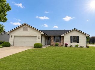 3903 Sandhill Dr, Janesville, WI 53546