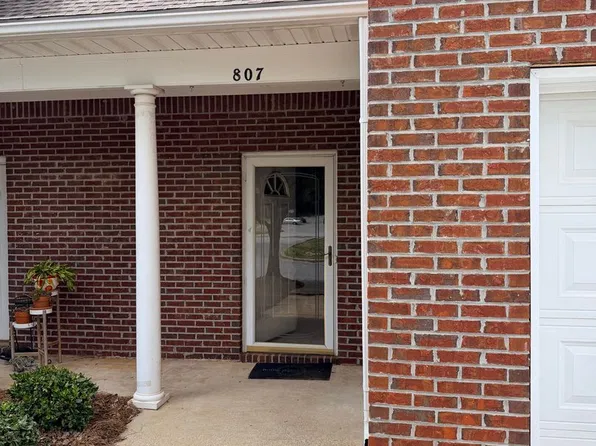 2428 E University Dr, Auburn, AL