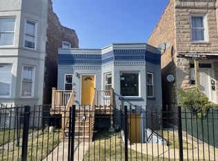 4032 W Grenshaw St, Chicago, IL 60624