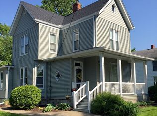 109 S Pine St, Washington, IL