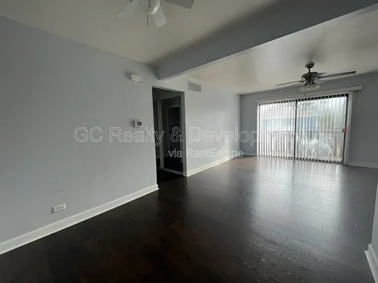 1367 Sacramento Dr — Photo 9