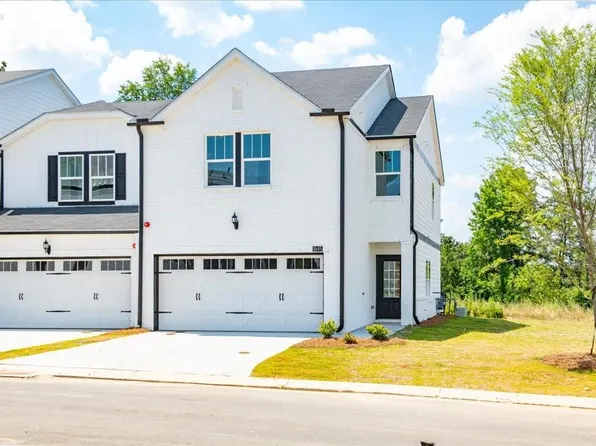1645 Flint River Pl SE, Smyrna, GA 30126