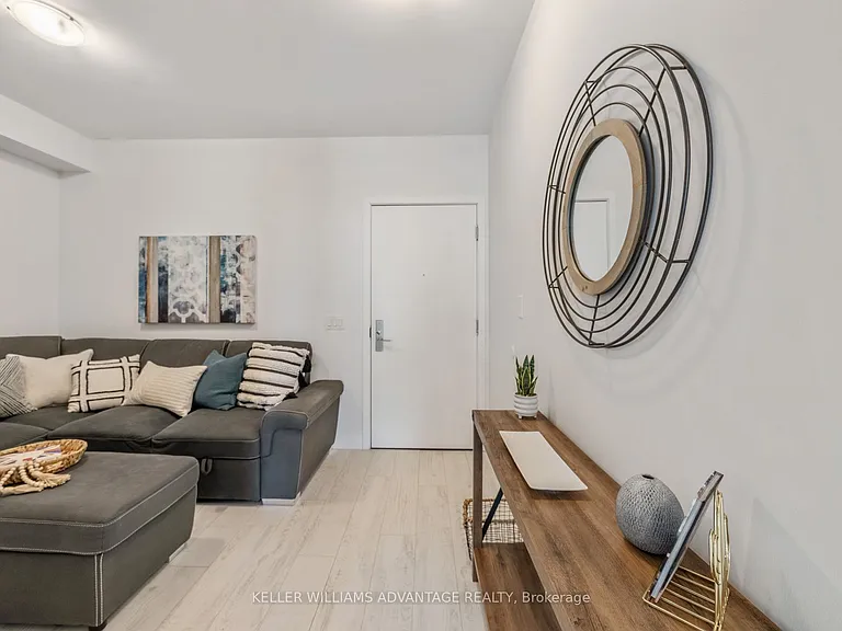 39 Sherbourne St #808 — Photo 4