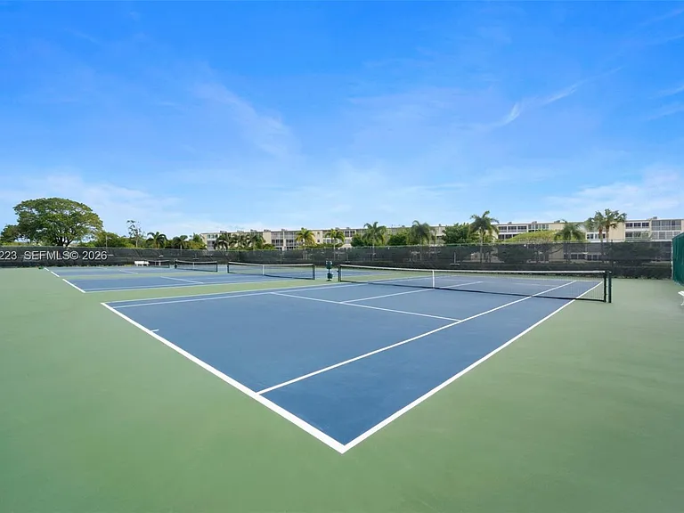 312 Mansfield Dr #312-H — Photo 25