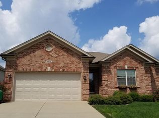 4015 Emerald Spring Pl, Coldstream, KY 40245