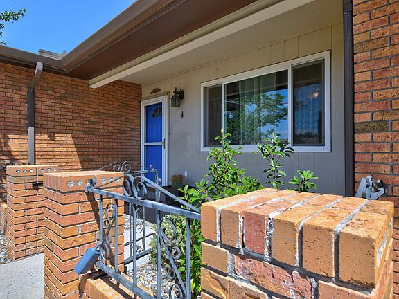 3rd image of 8505 Merrimac Ct NE