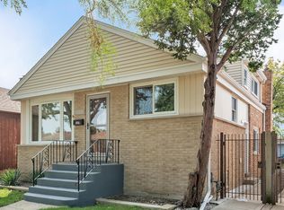 3534 Dora St, Franklin Park, IL