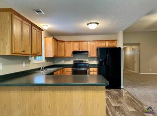 314 Vanessa Dr, Centerville, GA 31028