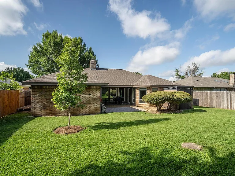2926 Cripple Creek Trl — Photo 16