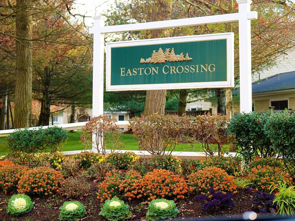Easton Crossing