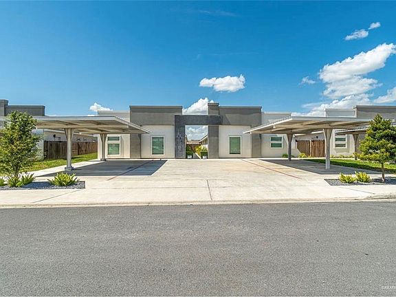 2nd image of 404 Acacia Ave