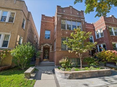 4822 N Leavitt St, Chicago, IL, 60625